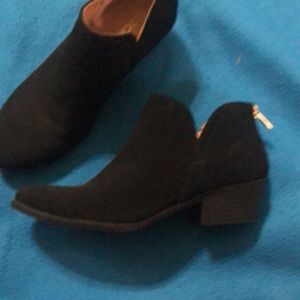 Soda Black booties. Worn once look brand new. Same day shipping
